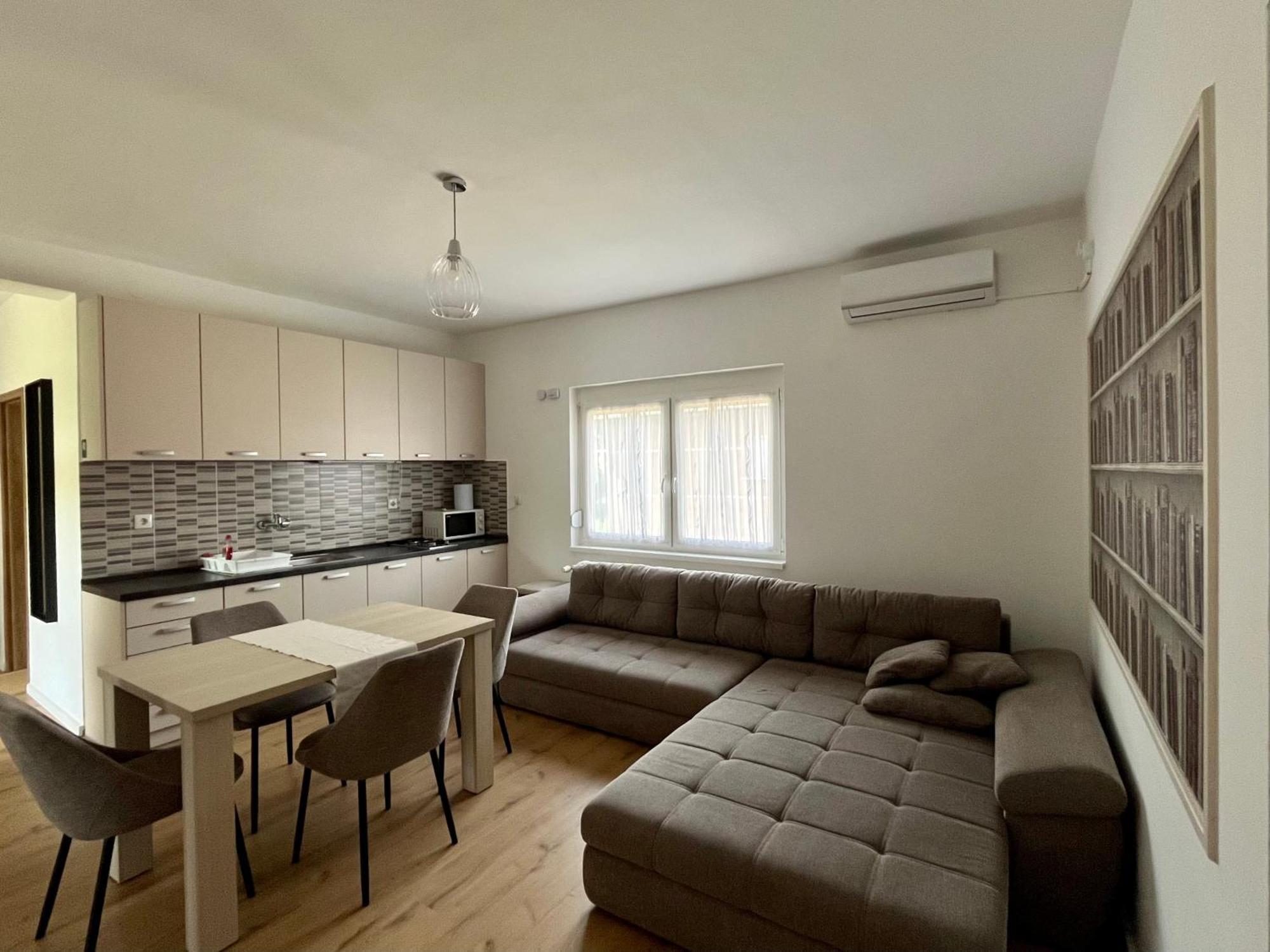 Petita Garden Apartman 시오포크 외부 사진